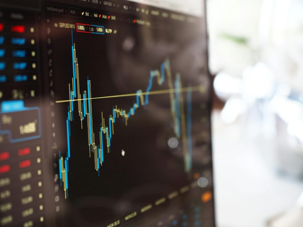 20 ações bateram recordes em junho de 2025: veja os setores que lideraram o rali da Bolsa