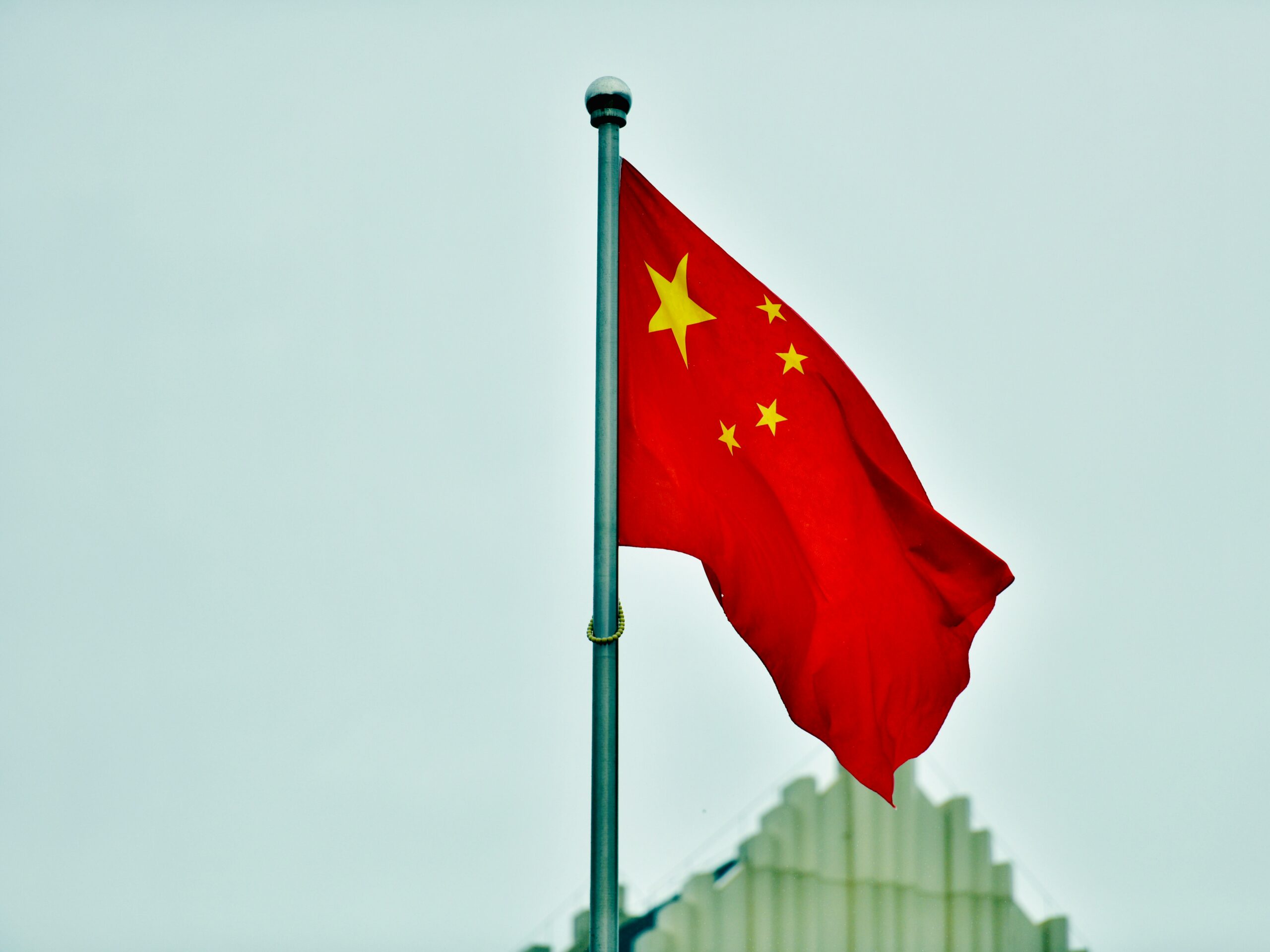 Embaixador Chinês Alerta: China Está Pronta Para Retaliar na Guerra Comercial com os EUA