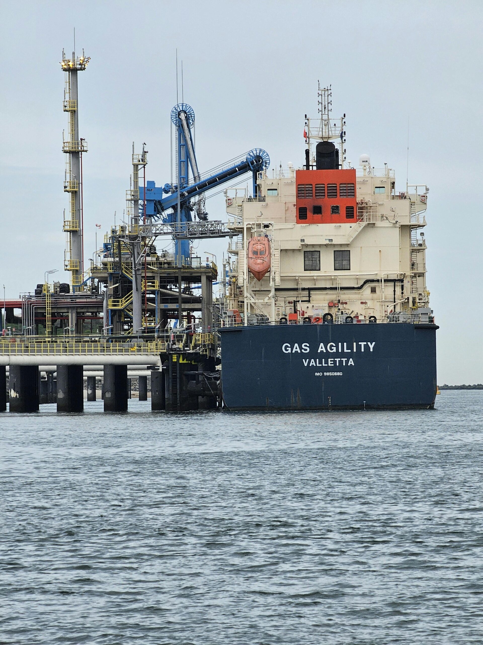 A Montanha-Russa do Petróleo: Da Calmaria ao Caos e o Desafio para os Traders