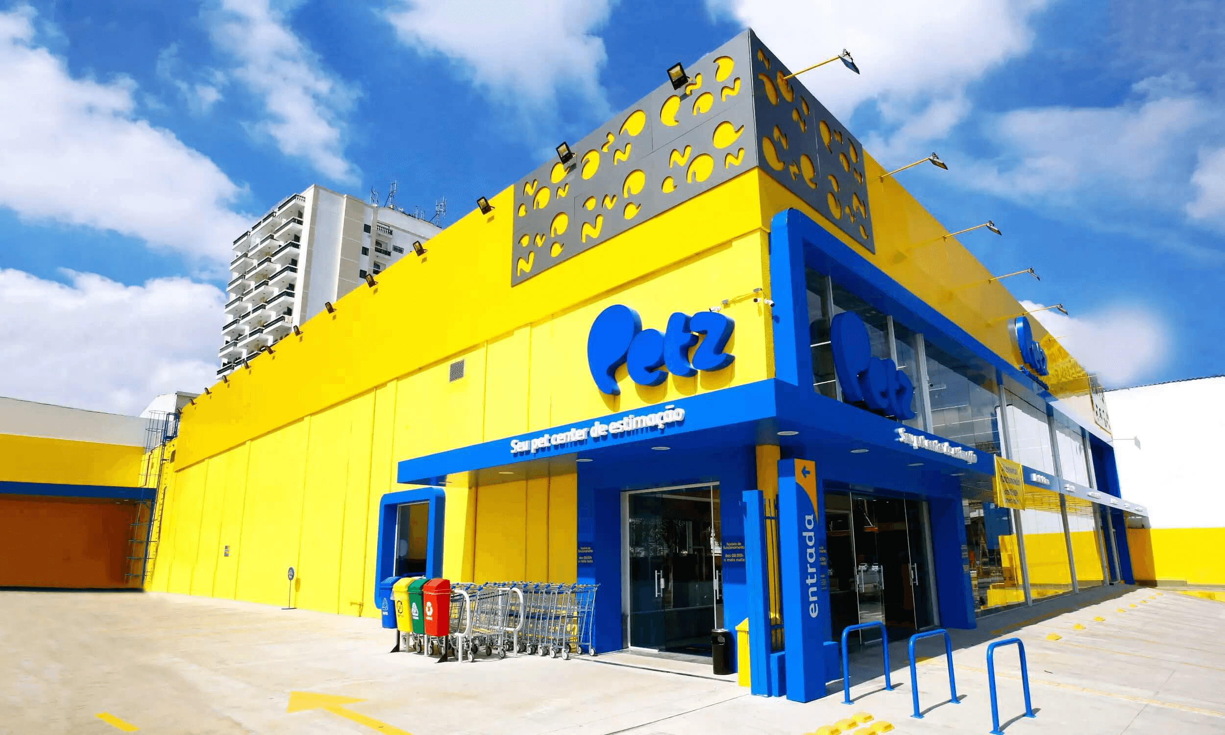 Cade aprova fusão entre Petz e Cobasi: saiba o que muda no mercado de pets no Brasil