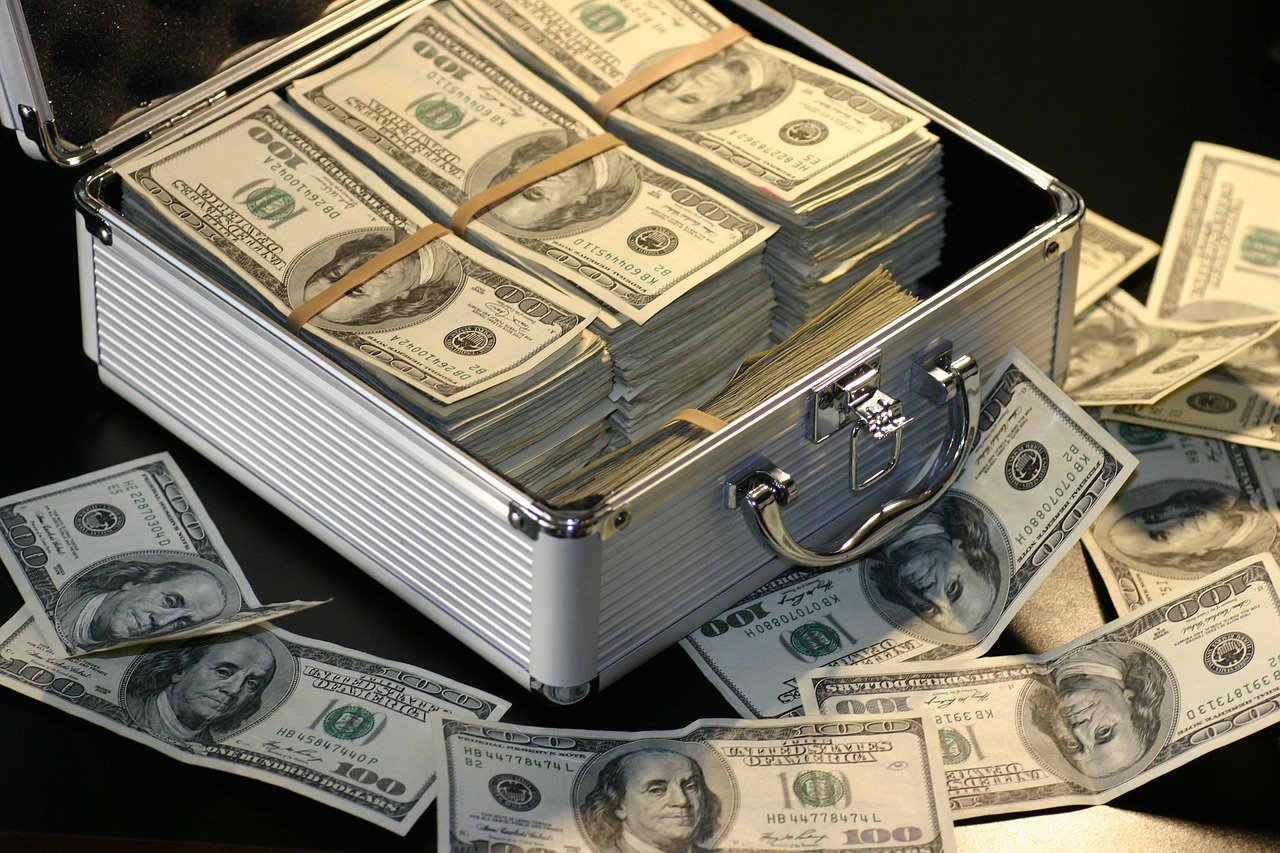 R$ 3,5 Milhões na Mega-Sena: Veja Onde Investir para Maximizar Seus Rendimentos em 2025