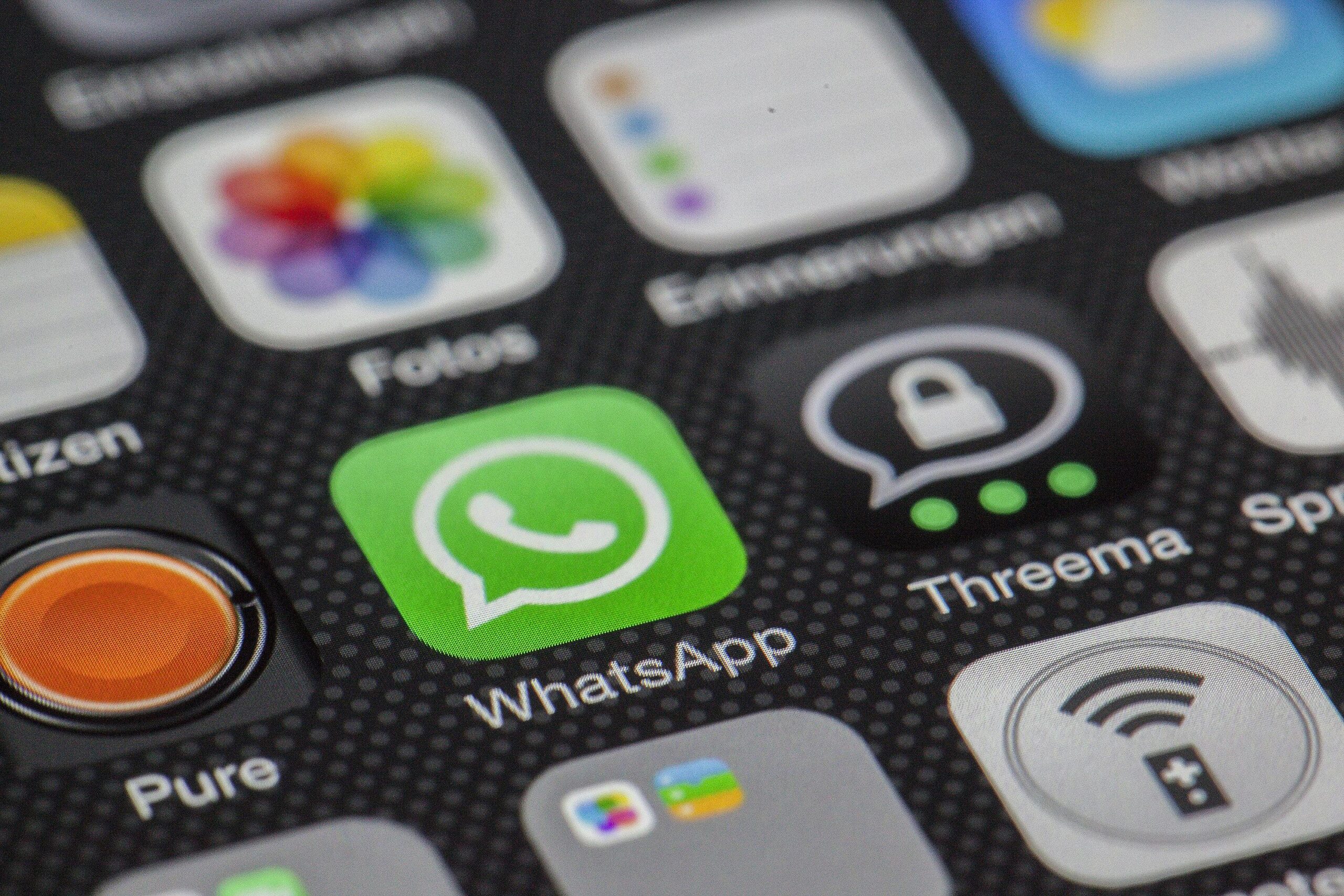 Como Recuperar Mensagens Apagadas do WhatsApp: Guia Completo de Backup e Restauração em 2025